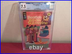 1969 RARE 1st ISSUE BEATLES YELLOW SUBMARINE WithPOSTER COMIC BOOK CGC 7.5