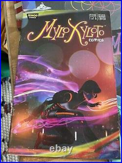 Coldplay Mylo Xyloto Comic Series, Posters And Wristbands