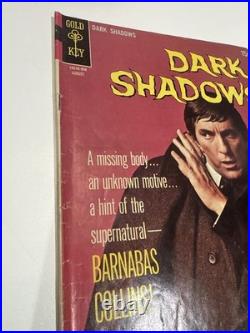 Dark Shadows #1-4 (1968) Posters Included/intact. Higher Grade Rare 1st 4 Issues