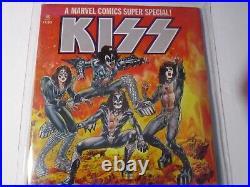 MARVEL SUPER SPECIAL #1 KISS WithPOSTER GENE BLOOD INK PGX GRADED 8.0 + CGC BAG