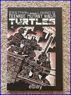Ninja TurtlesThe Ultimate Visual History TMNT 2014 Book W Comic & Poster