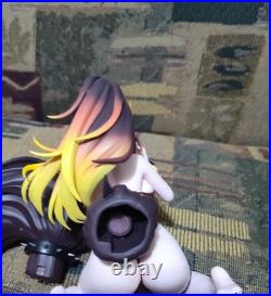 Official Vtuber Sinder merch Lot, Novel Horizons Figure, UWU Market