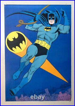 Original 1973 Batman posterVintage 34 1/2 x 24 DC Detective Comics pin up, 1970s