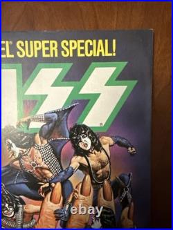 Rare 1978 KISS MARVEL SUPER SPECIAL #5 Comic with POSTER VERY NICE Gradable Cond