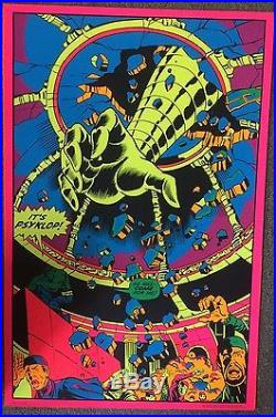 Vintage 1971 Third Eye The Incredible Hulk Black Light Poster! Marvelmania