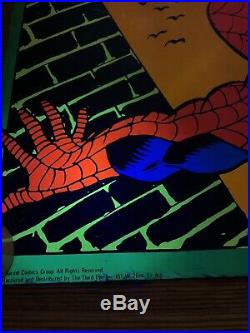 Vintage SPIDERMAN MARVEL THIRD EYE Black Light Poster 4016 Gil Kane USED Damage